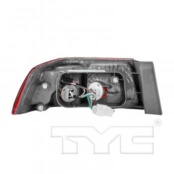 2000 Toyota Camry Tail Light Assembly Right Outer TYC 11538900 image 2 of 4