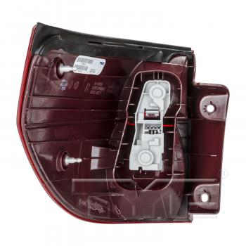 2004 Toyota Sienna Tail Light Assembly Right Outer TYC 11598900 image 2 of 4