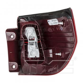 2004 Toyota Sienna Tail Light Assembly Left Outer TYC 11599000 image 2 of 4