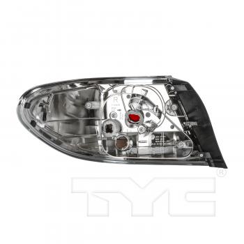 2006 Lexus ES330 Tail Light Assembly Right Outer TYC 11614701 image 2 of 4