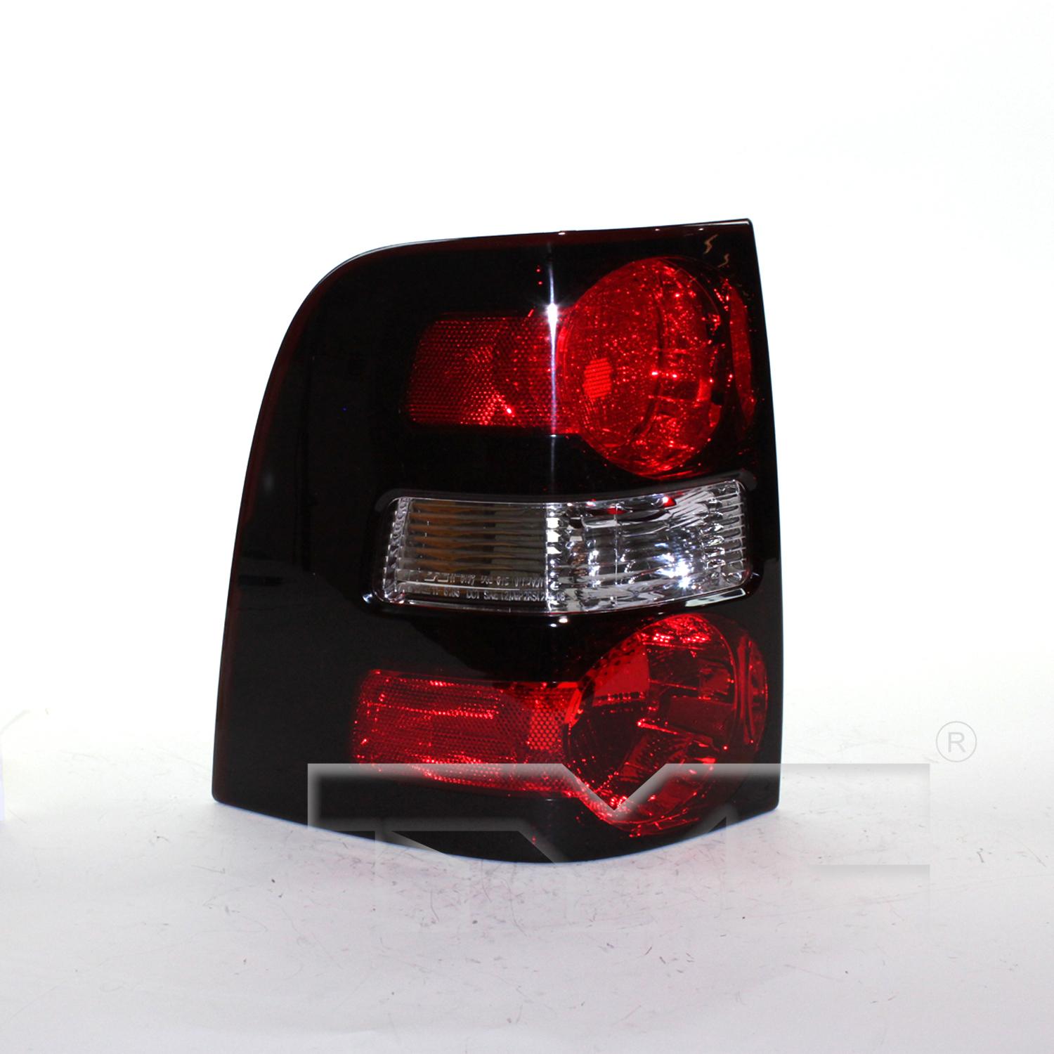 TYC 11618601 - Tail Light Assembly TYC 11618601 Tail Light Assembly product image 1 of 2