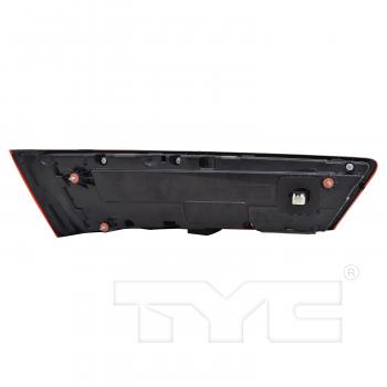 2018 Audi Q7 Tail Light Assembly Right TYC 11901300 image 2 of 4