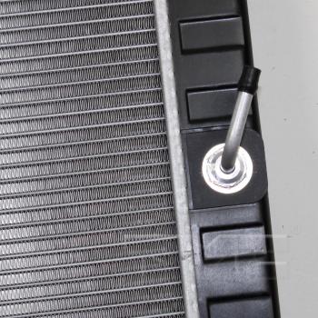 2014 Infiniti QX70 Radiator Primary TYC 13079 image 4 of 4