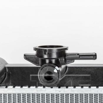 2009 Toyota Highlander Radiator Primary TYC 13122 image 4 of 4