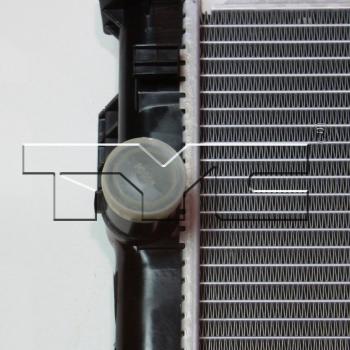 2007 Chrysler Pacifica Radiator Primary TYC 13178 image 3 of 4