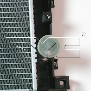 2007 Chrysler Pacifica Radiator Primary TYC 13178 image 4 of 4