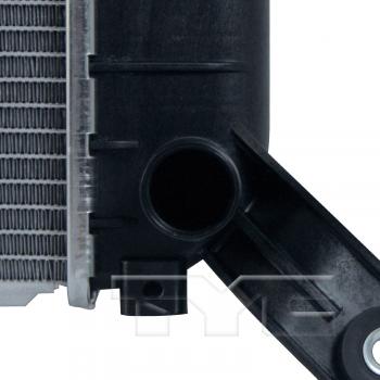 2015 GMC Sierra 2500 HD Radiator Primary TYC 13301 image 4 of 4