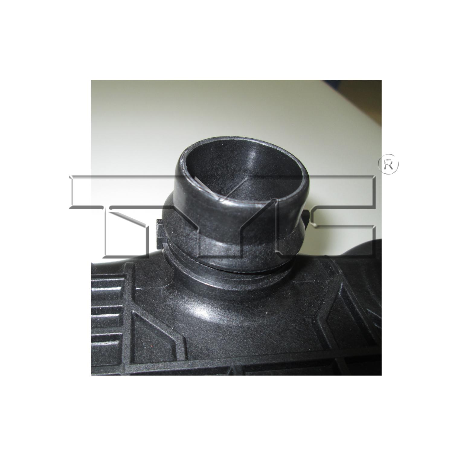 TYC 13509 - Radiator Assembly TYC 13509 Radiator product image 3 of 4