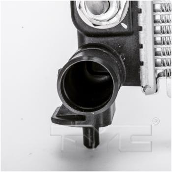 2016 Kia Sorento Radiator Primary TYC 13521 image 3 of 4