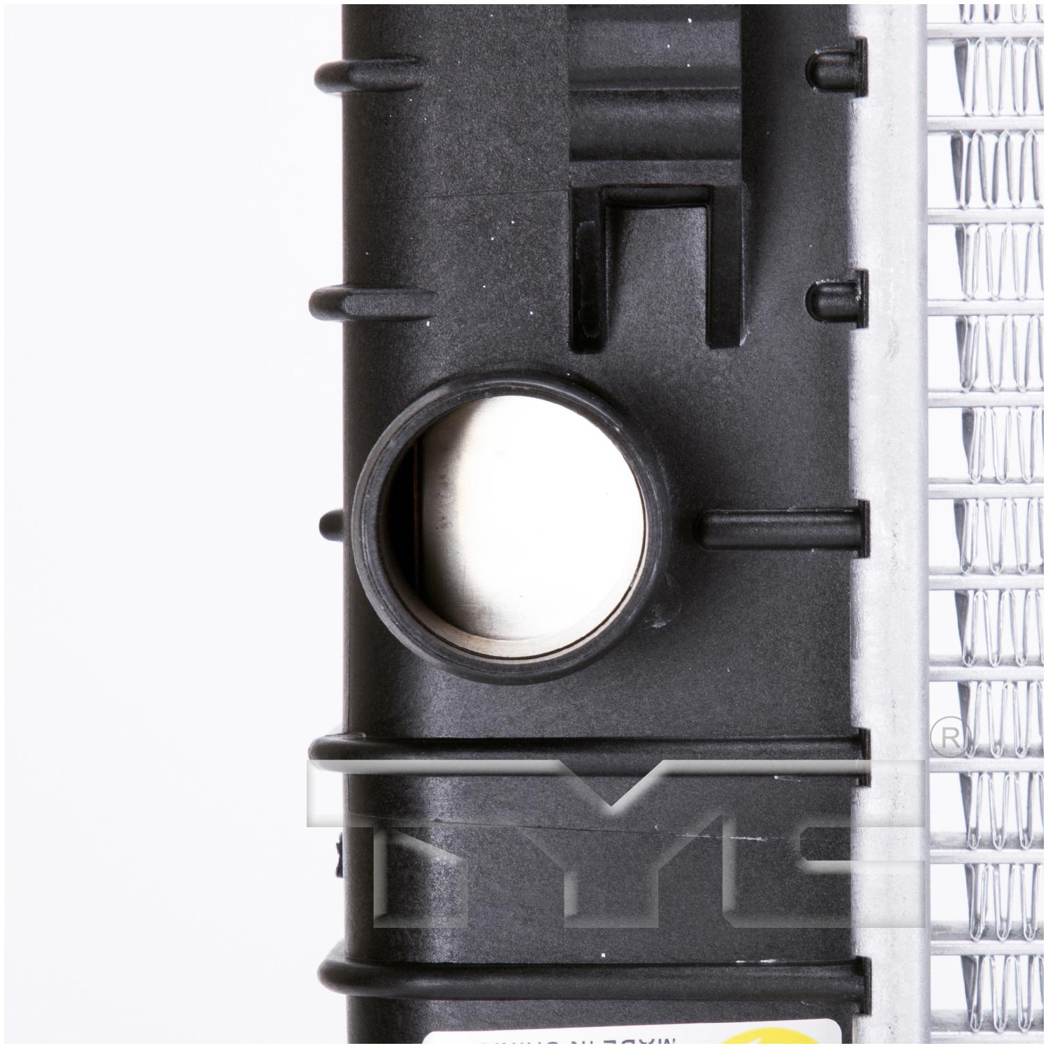 TYC 1687 - Radiator Assembly TYC 1687 Radiator product image 3 of 4