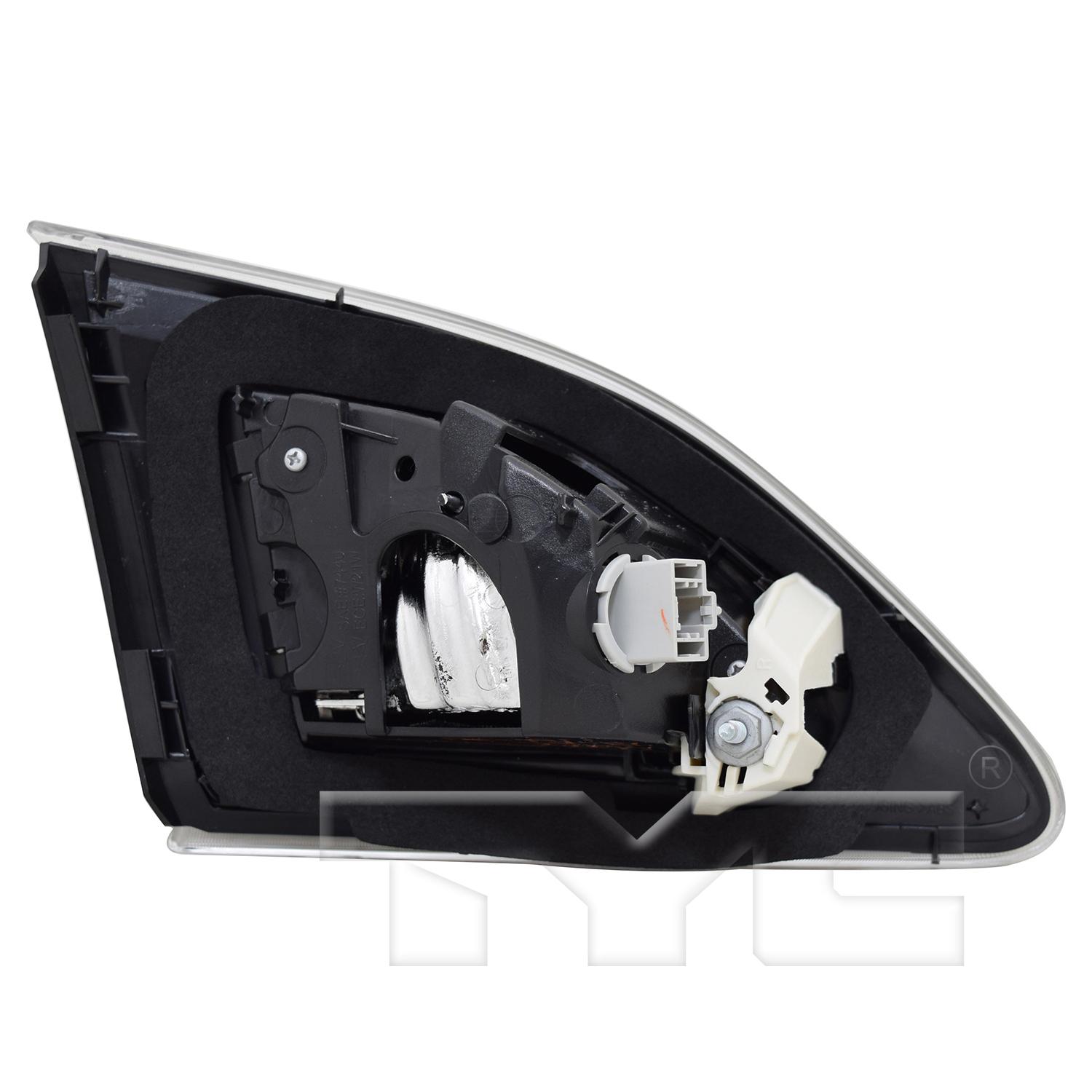 TYC 170267009 - Tail Light Assembly TYC 170267009 Tail Light Assembly product image 2 of 6