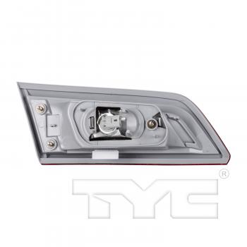 2013 Toyota Camry Tail Light Assembly Right Inner TYC 17530300 image 2 of 2