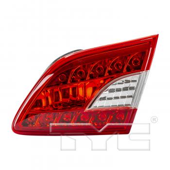 2015 Nissan Sentra Tail Light Assembly Right Inner TYC 17540700 image 1 of 4