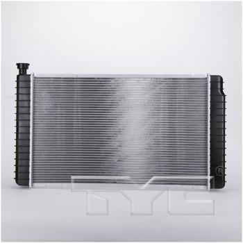 1999 GMC C2500 Radiator TYC 1790 image 3 of 4