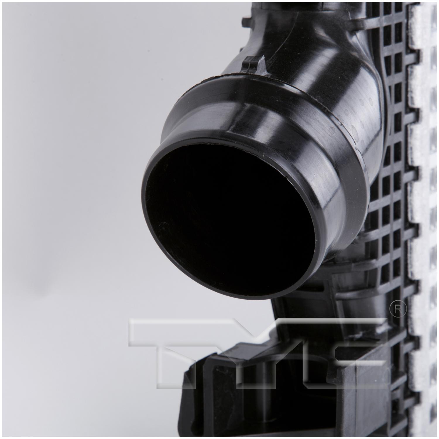 TYC 18006 - Intercooler TYC 18006 Intercooler product image 3 of 4