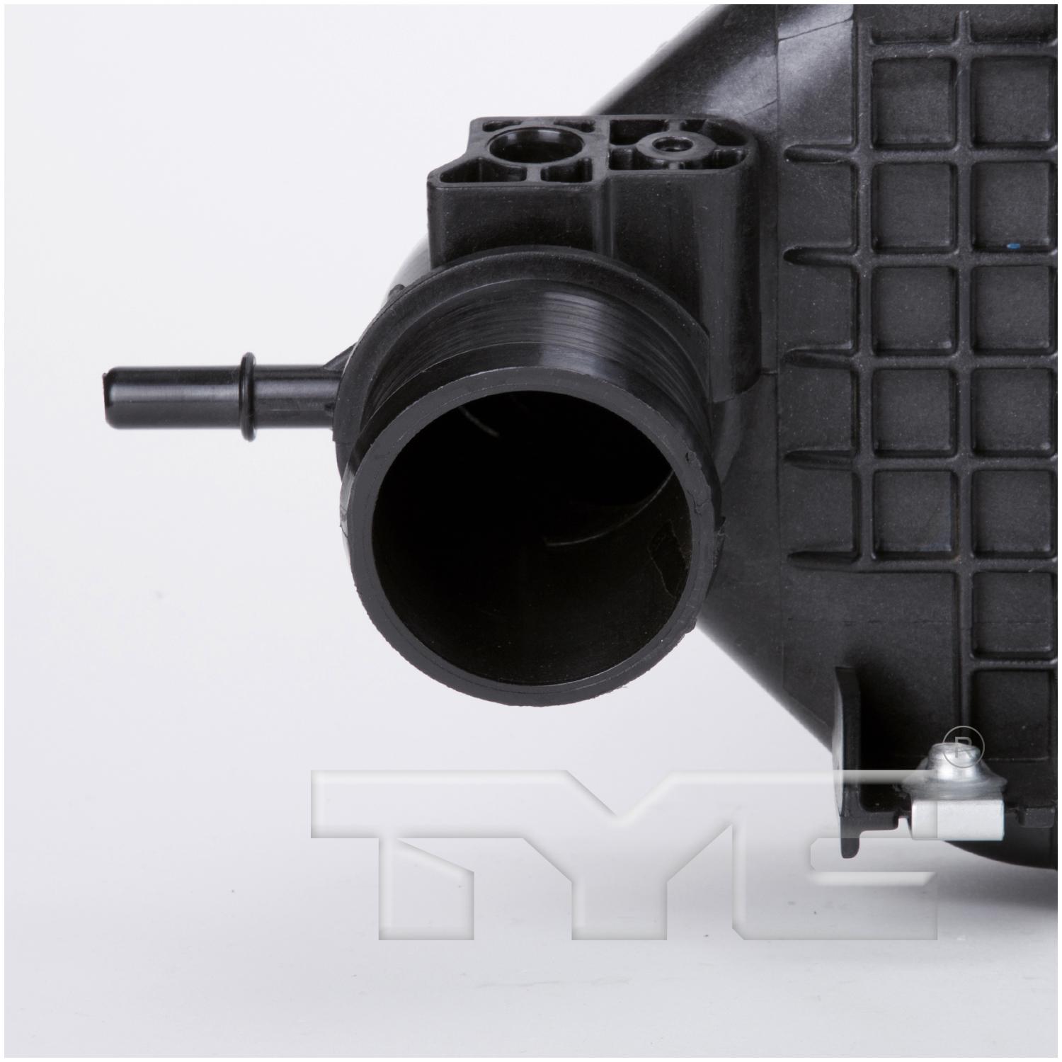 TYC 18009 - Intercooler TYC 18009 Intercooler product image 3 of 4