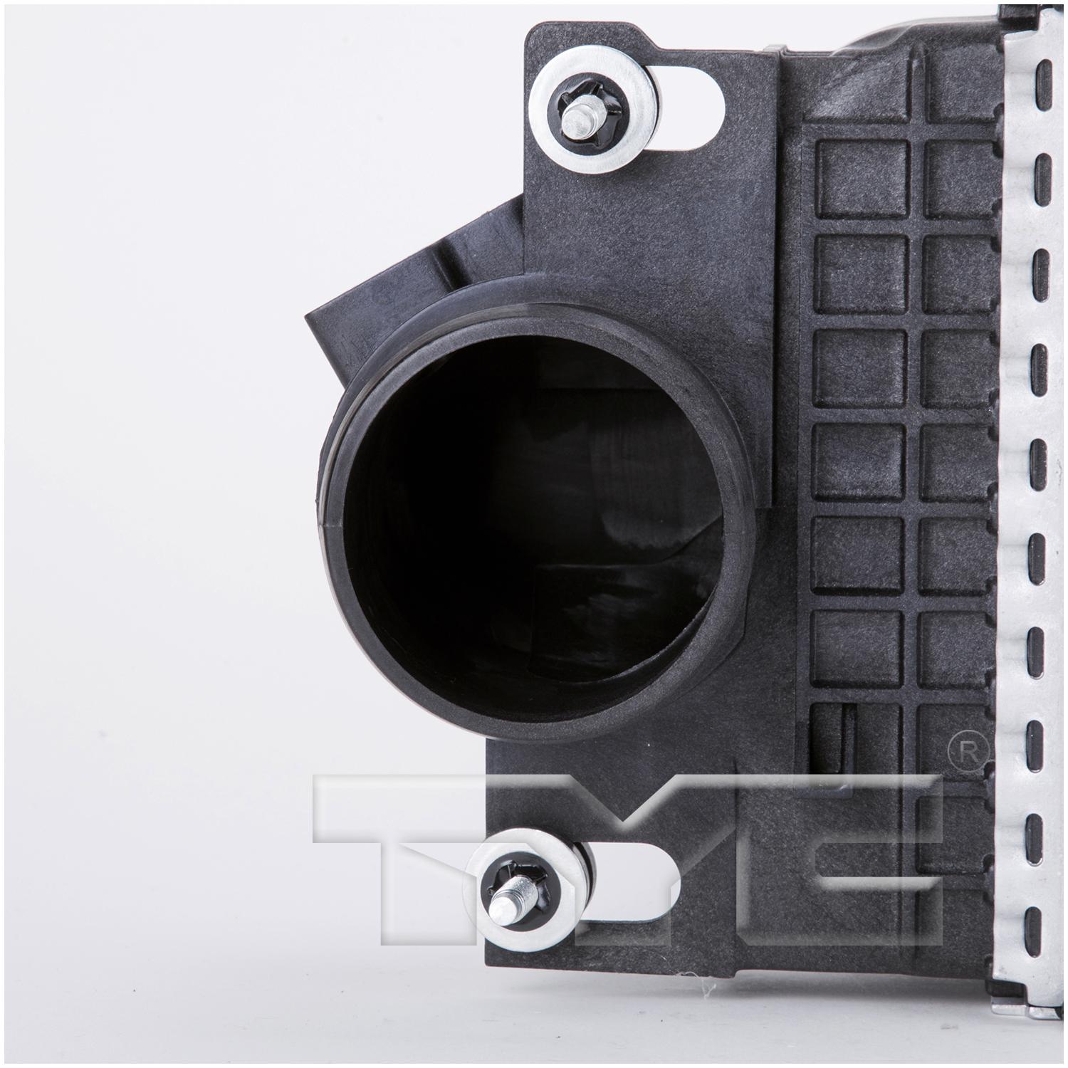 TYC 18011 - Intercooler TYC 18011 Intercooler product image 3 of 4