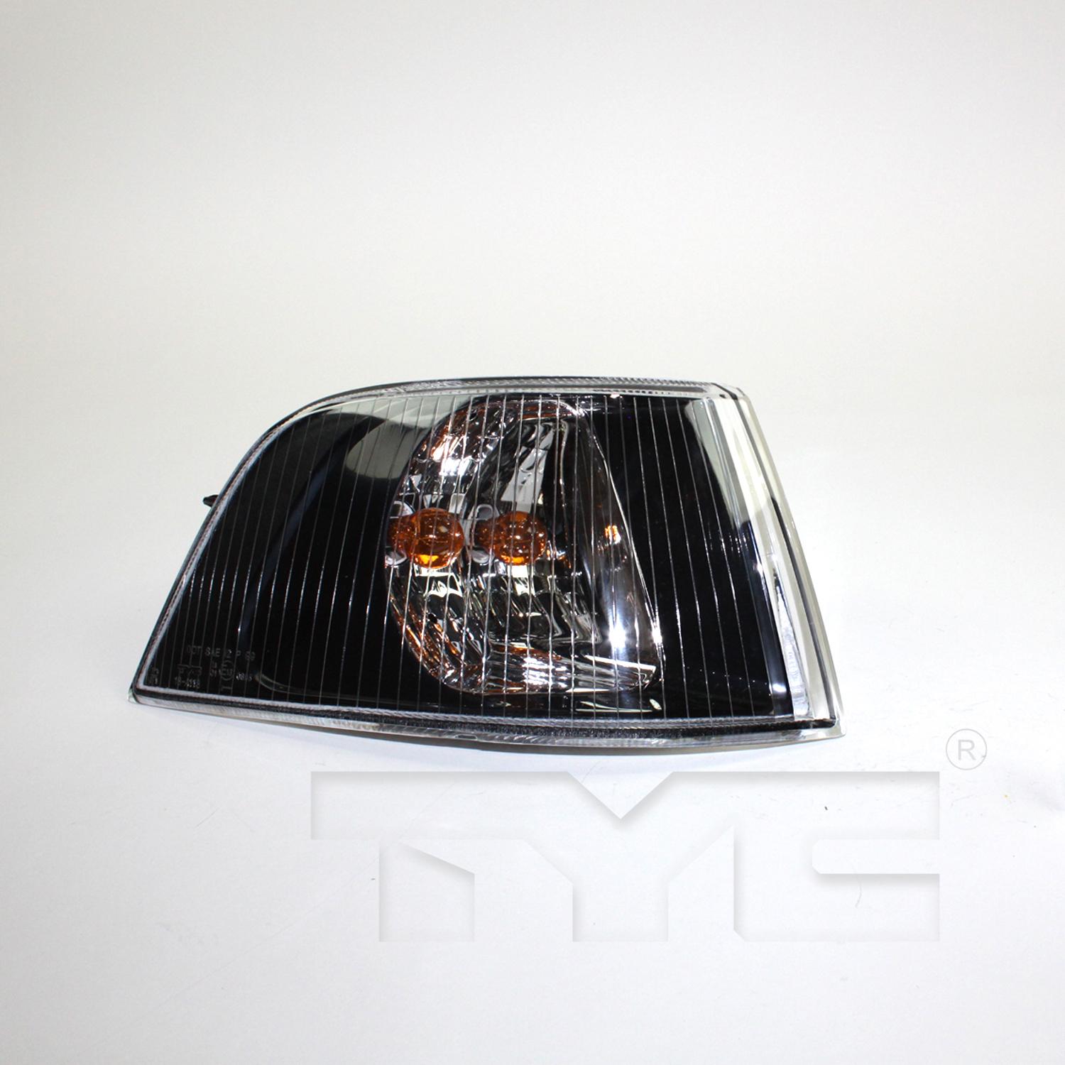 TYC 18011390 - Turn Signal / Parking Light Assembly TYC 18011390 Turn Signal / Parking Light Assembly product image 1 of 2