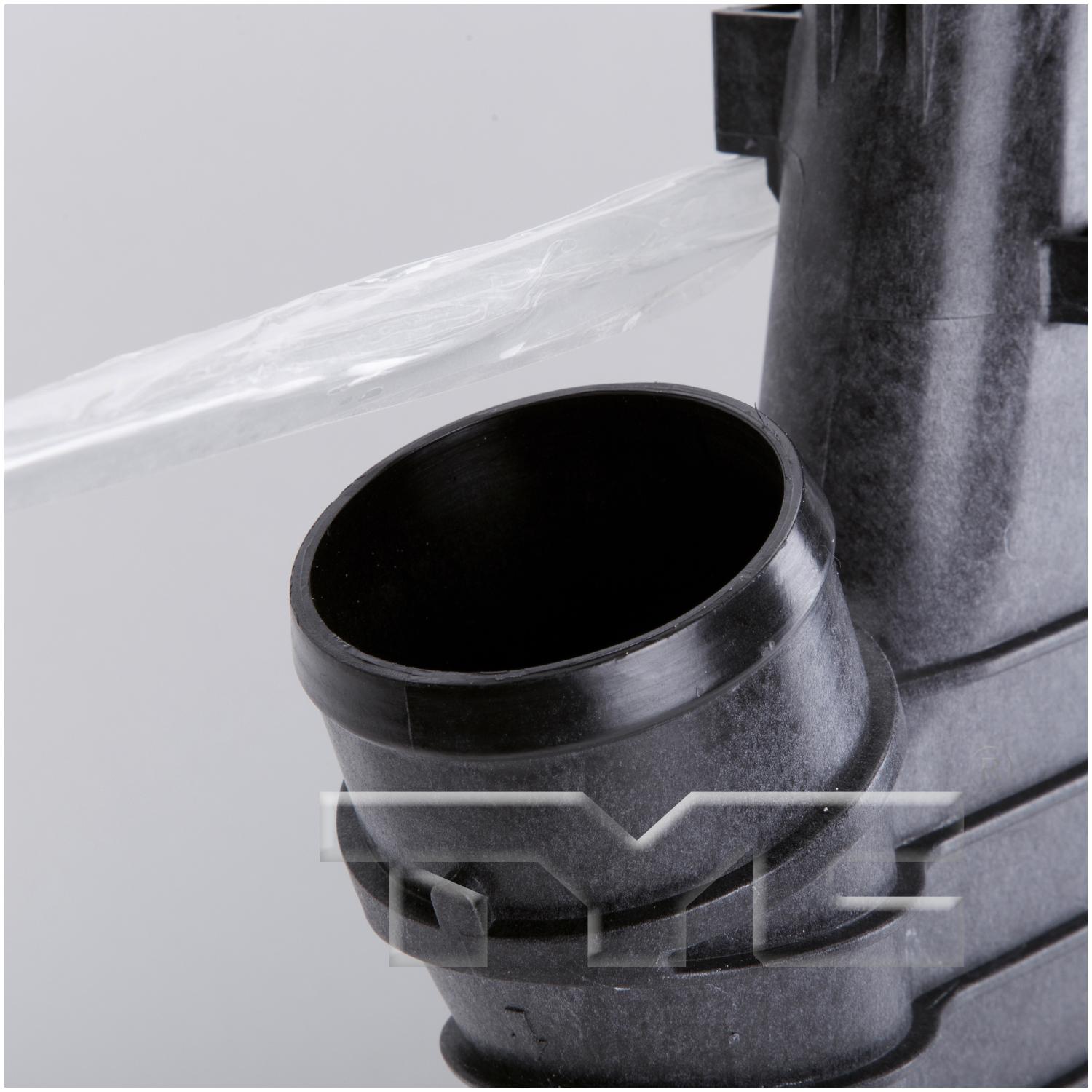 TYC 18036 - Intercooler TYC 18036 Intercooler product image 3 of 4