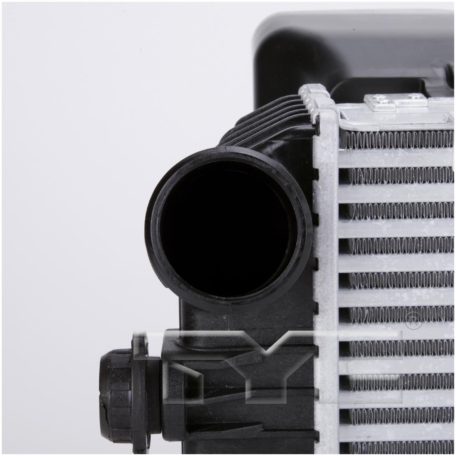 TYC 18067 - Intercooler TYC 18067 Intercooler product image 3 of 4