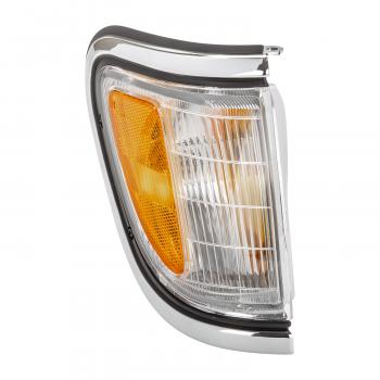 1996 Toyota Tacoma Parking / Side Marker Light Assembly Front Right TYC 18328136 image 1 of 4