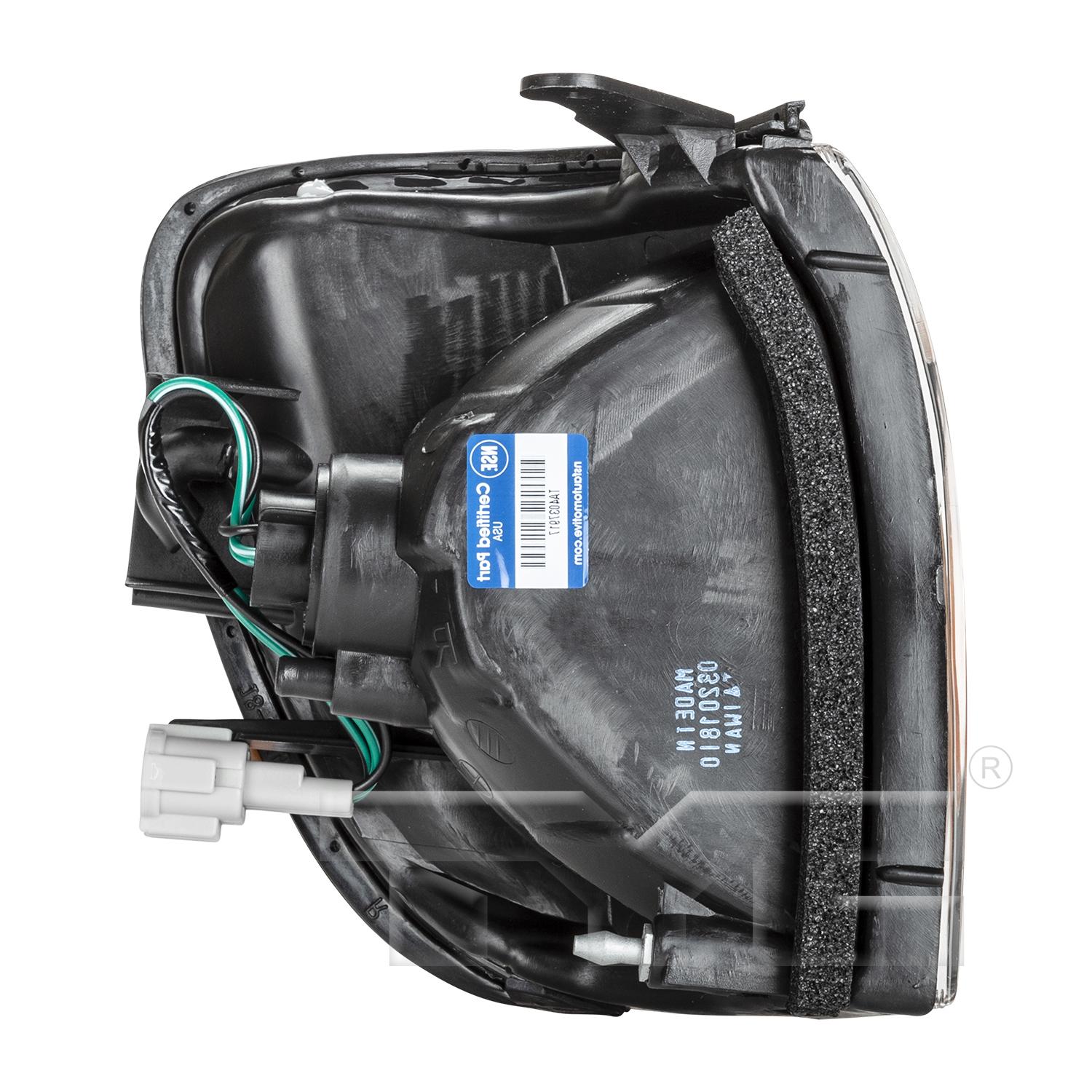 TYC 18554600 - Turn Signal / Parking Light Assembly TYC 18554600 Turn Signal / Parking Light Assembly product image 4 of 6