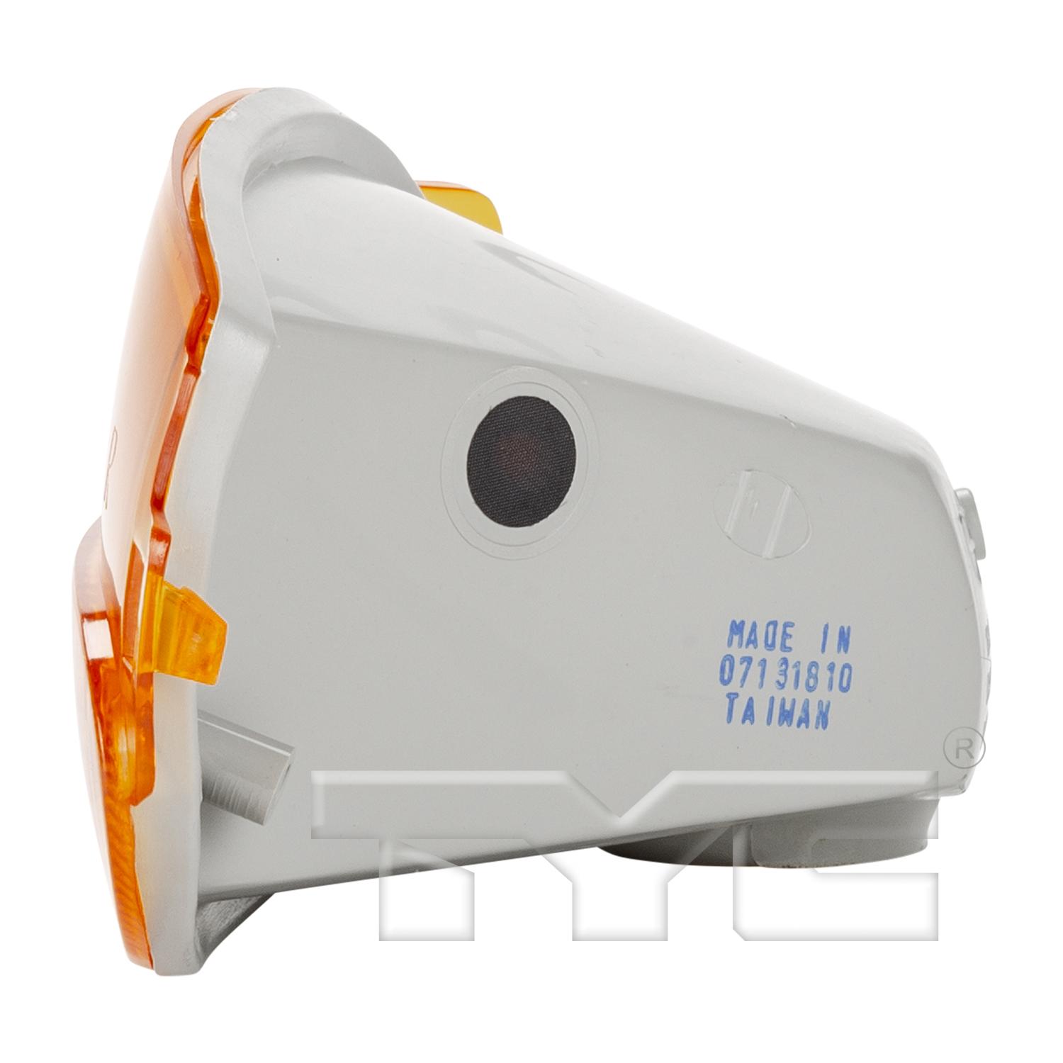 TYC 18555901 - Turn Signal / Parking Light Assembly TYC 18555901 Turn Signal / Parking Light product image 4 of 6