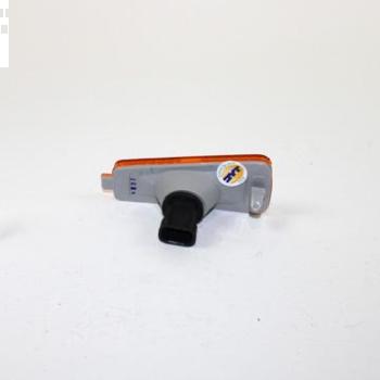 2010 Chevrolet HHR Side Marker Light Assembly Front Left TYC 18602400 image 2 of 2