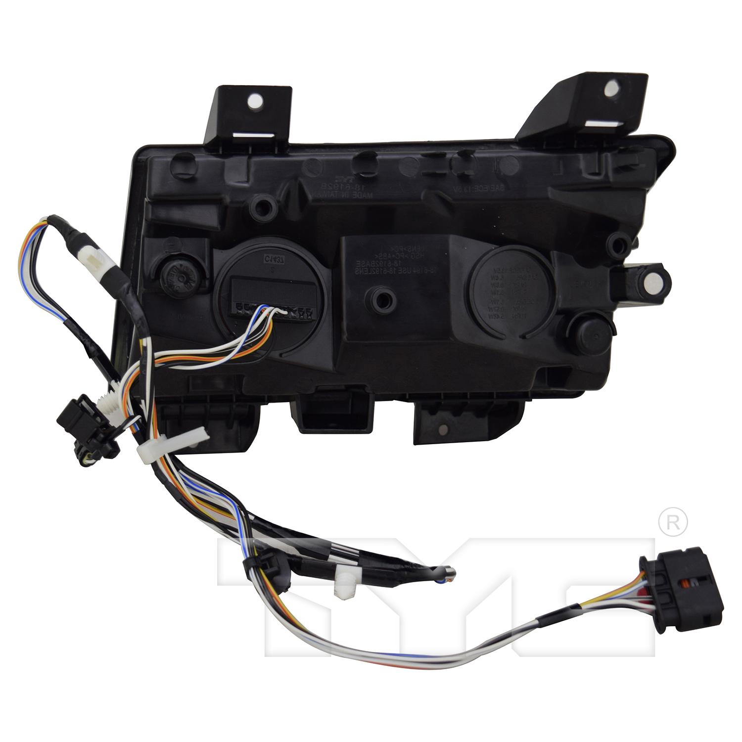 TYC 18619200 - Turn Signal / Parking Light Assembly TYC 18619200 Turn Signal / Parking Light Assembly product image 2 of 6