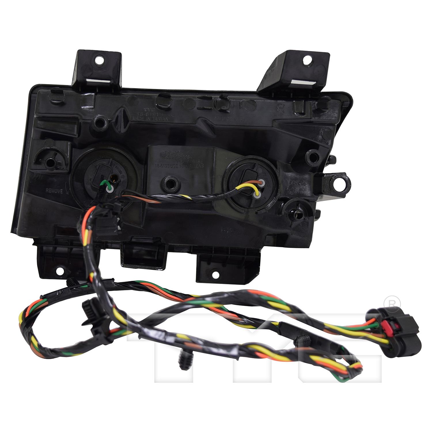 TYC 186193009 - Turn Signal / Parking Light Assembly TYC 186193009 Turn Signal / Parking Light Assembly product image 2 of 6