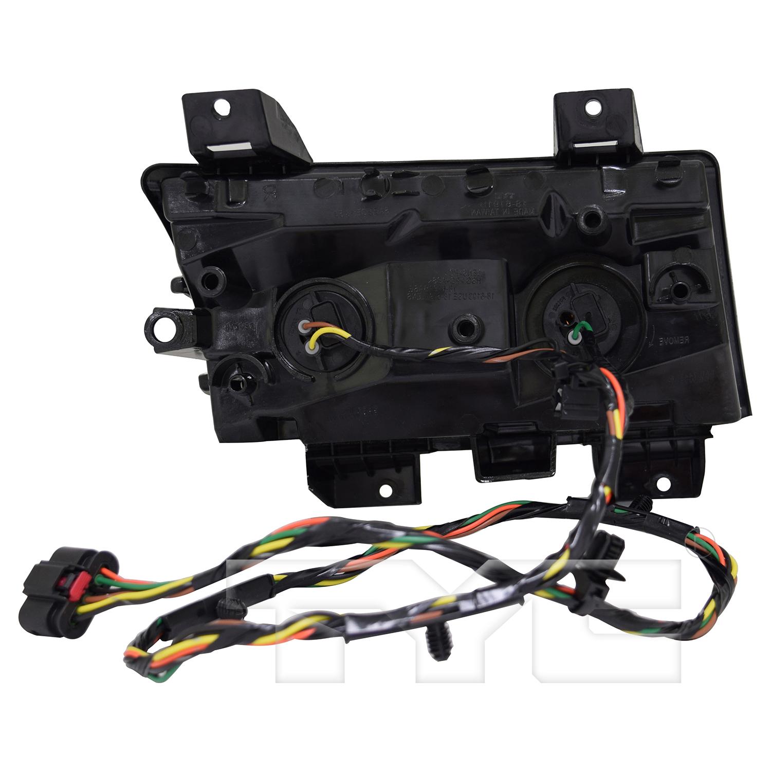 TYC 186194009 - Turn Signal / Parking Light Assembly TYC 186194009 Turn Signal / Parking Light Assembly product image 2 of 6