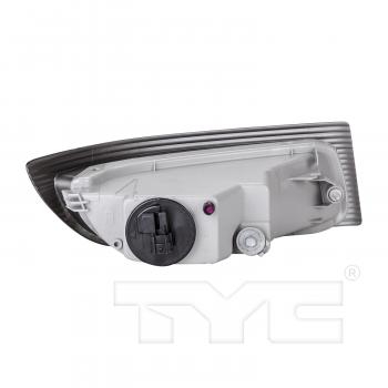 2005 Toyota Sienna Fog Light Assembly Left TYC 19554800 image 2 of 4