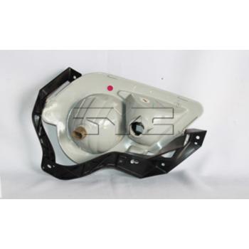 2005 Chevrolet Avalanche 1500 Fog Light Assembly Left TYC 19558800 image 1 of 2