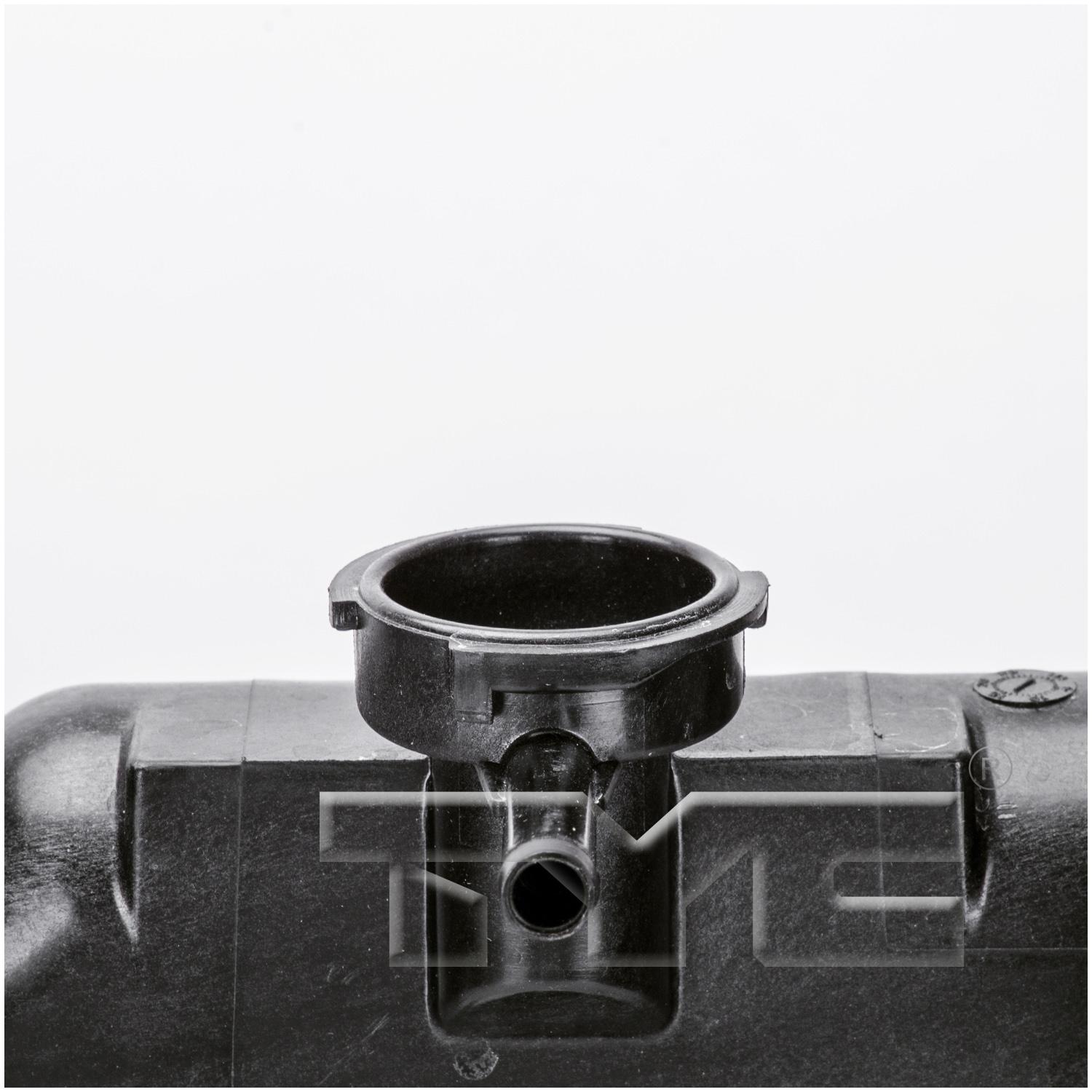 TYC 2051 - Radiator Assembly TYC 2051 Radiator product image 4 of 5