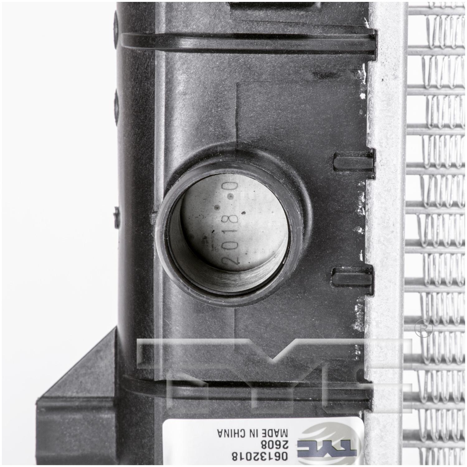 TYC 2608 - Radiator Assembly TYC 2608 Radiator product image 3 of 4
