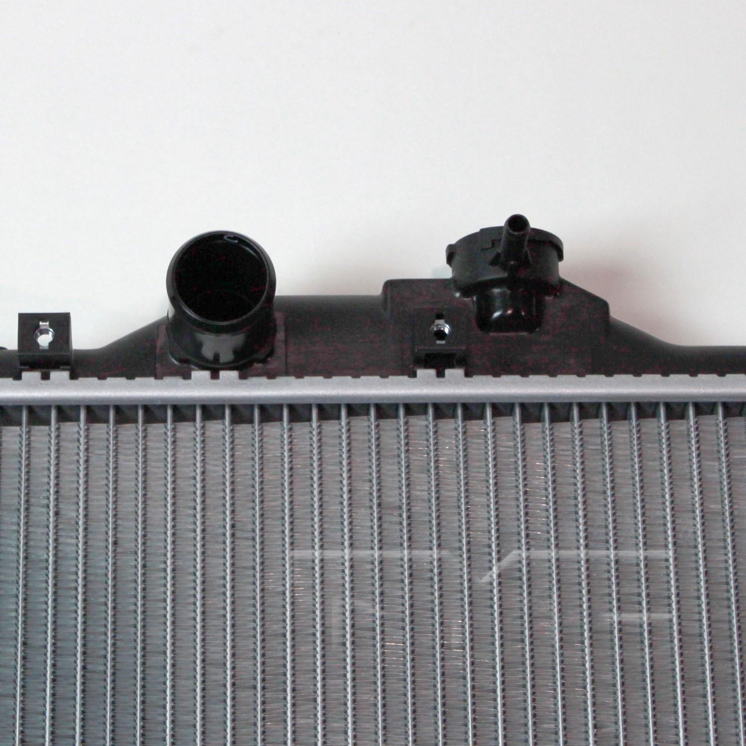 TYC 2722 - Radiator Assembly TYC 2722 Radiator product image 4 of 5
