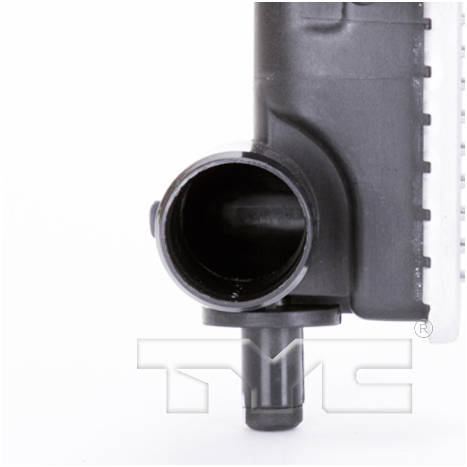 TYC 2768 - Radiator Assembly TYC 2768 Radiator product image 3 of 6