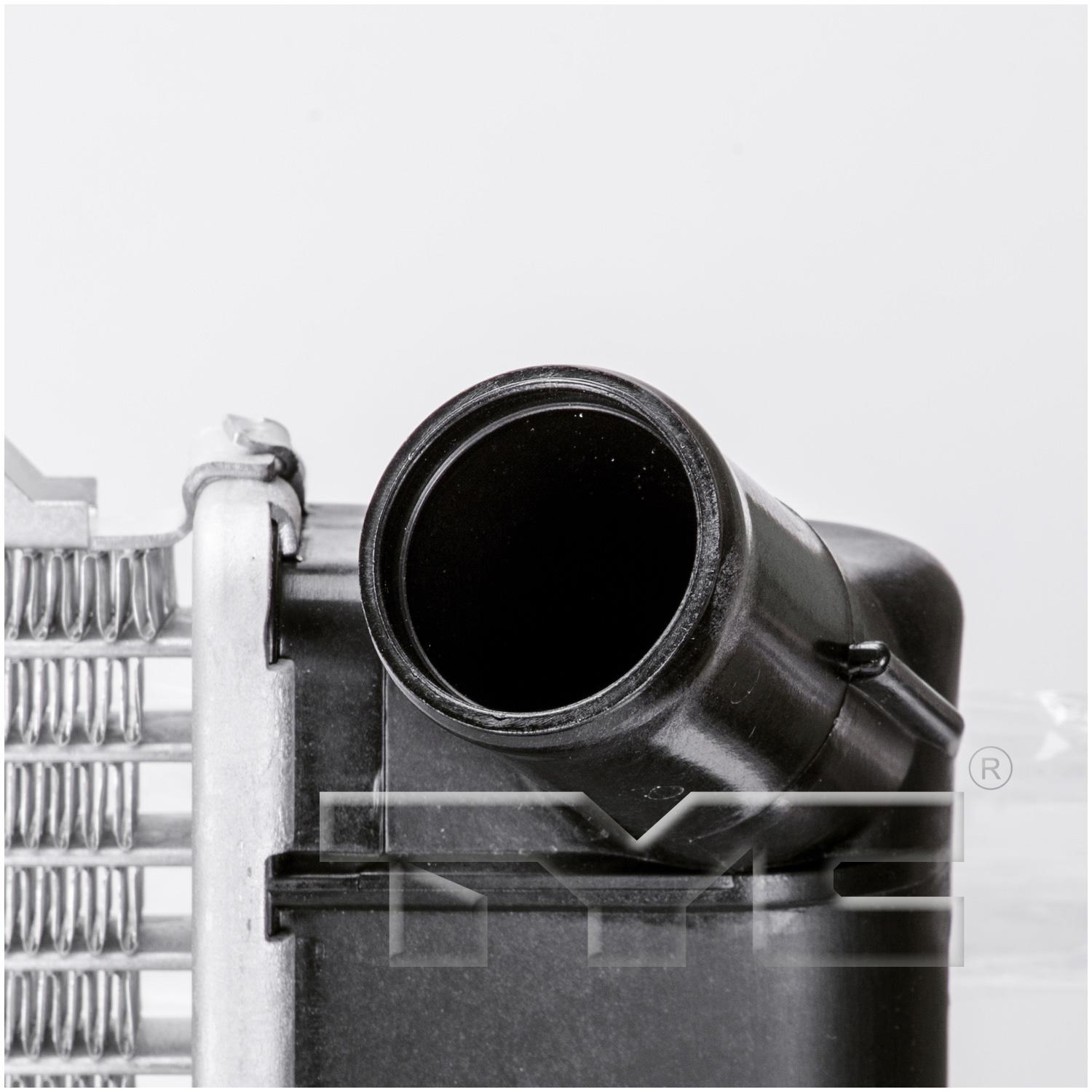 TYC 2827 - Radiator Assembly TYC 2827 Radiator product image 3 of 4