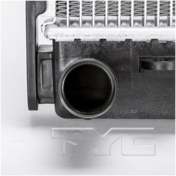 2009 Hummer H3 Radiator TYC 2855 image 3 of 4