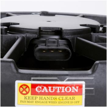 2005 Chevrolet Equinox Dual Radiator and Condenser Fan Assembly TYC 621330 image 4 of 4