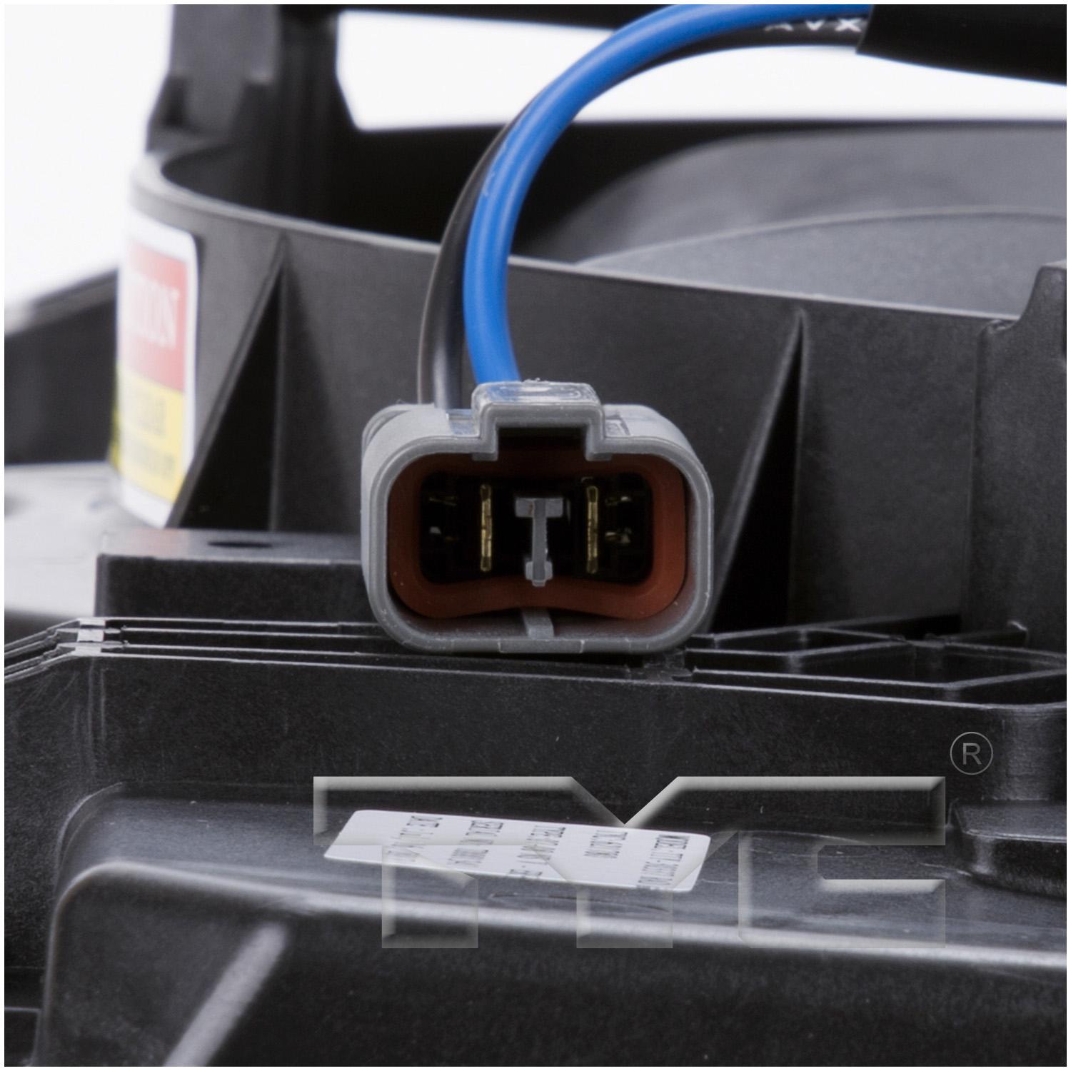 TYC 621780 - Dual Radiator and Condenser Fan Assembly TYC 621780 Dual Radiator and Condenser Fan Assembly product image 3 of 6