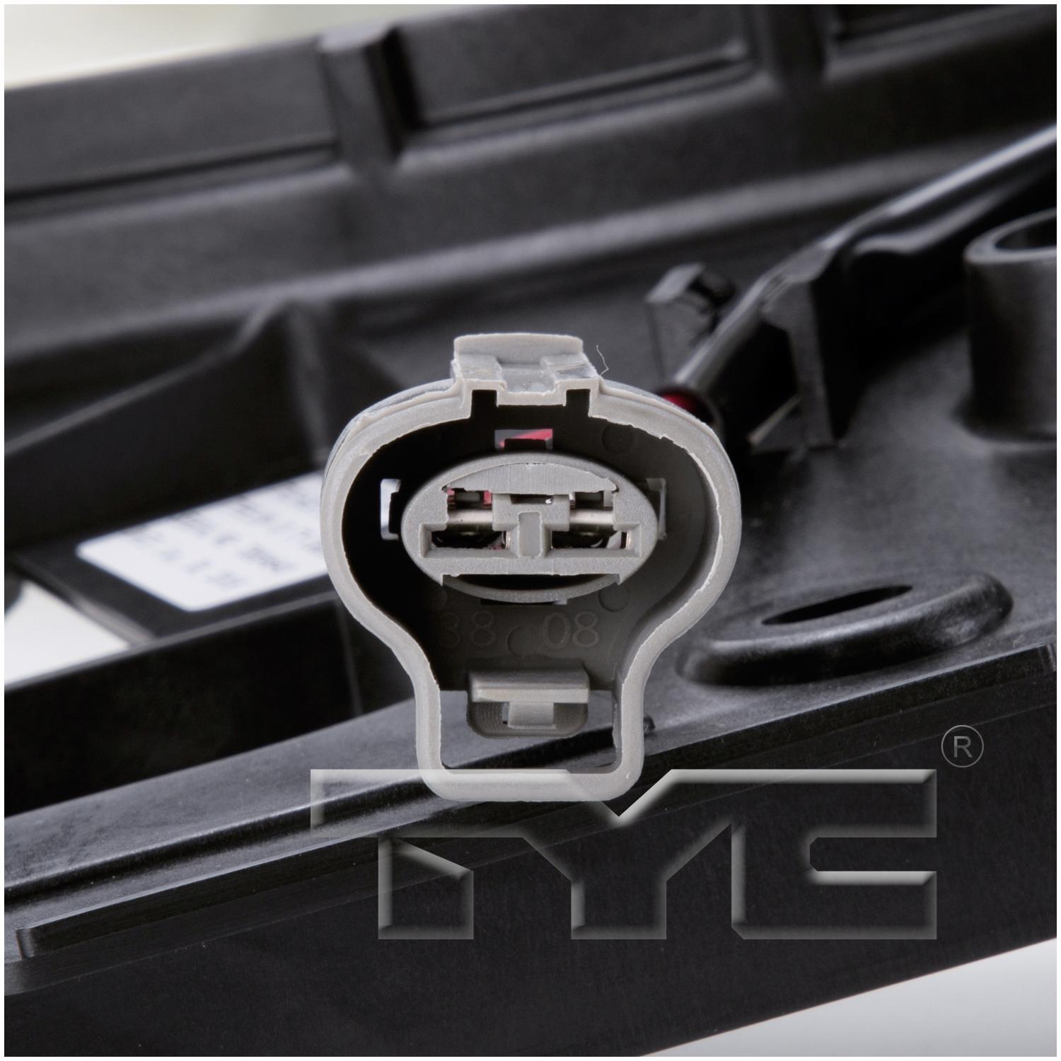 TYC 622130 - Dual Radiator and Condenser Fan Assembly TYC 622130 Dual Radiator and Condenser Fan Assembly product image 3 of 3