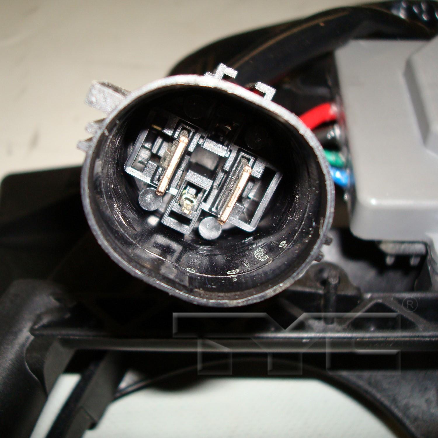 TYC 622400 - Dual Radiator and Condenser Fan Assembly TYC 622400 Dual Radiator and Condenser Fan Assembly product image 3 of 3