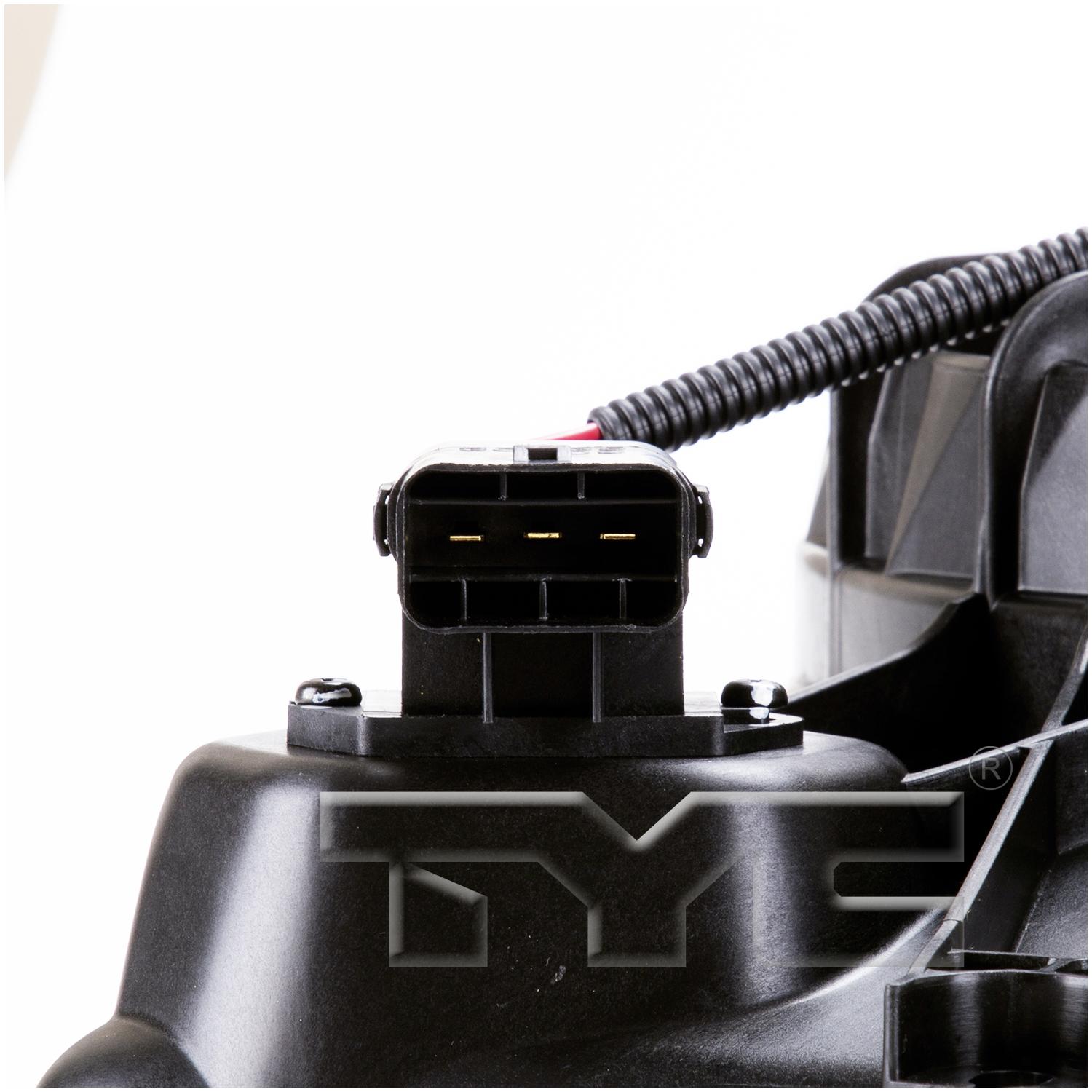 TYC 622630 - Dual Radiator and Condenser Fan Assembly TYC 622630 Dual Radiator and Condenser Fan Assembly product image 3 of 4
