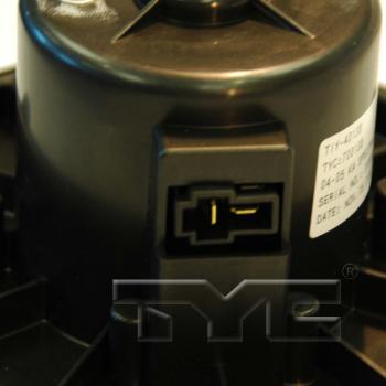 2005 Kia Spectra5 HVAC Blower Motor TYC 700138 image 3 of 4