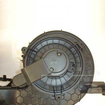 2013 Ford F-250 Super Duty HVAC Blower Motor Front TYC 700251 image 4 of 4