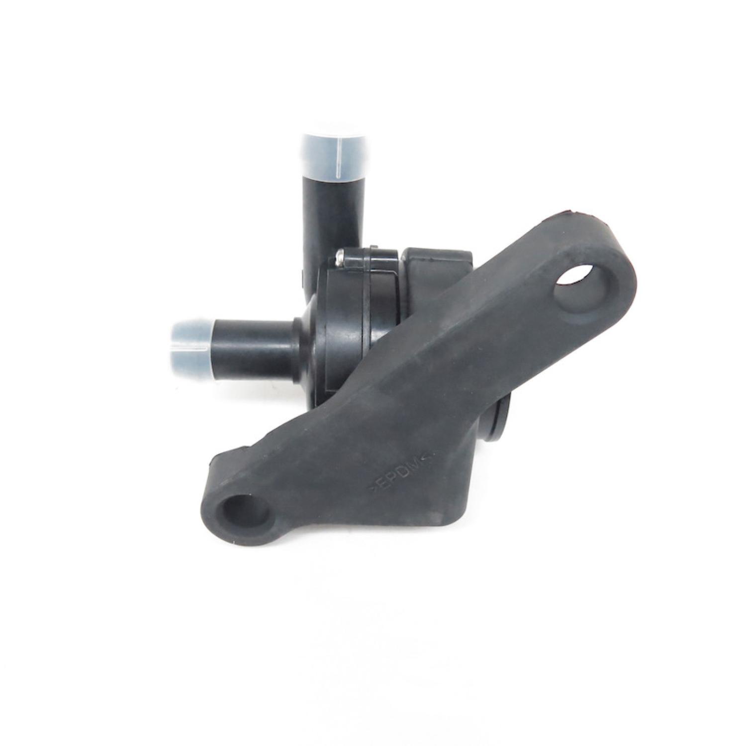 US Motor Works US11007 - Engine Auxiliary Water Pump US Motor Works US11007 Engine Auxiliary Water Pump product image 2 of 2