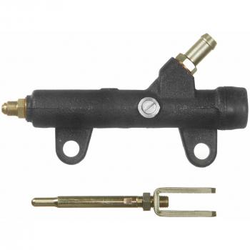 1994 UD 2000 Clutch Master Cylinder