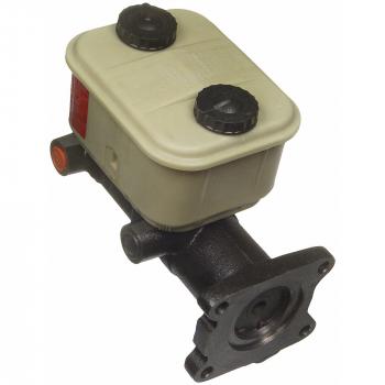 2007 Freightliner FC80 Brake Master Cylinder
