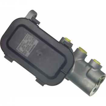 1983 Buick Skylark Brake Master Cylinder Wagner Brake MC116403 image 1 of 1